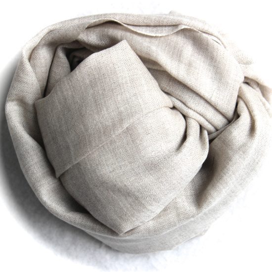 SUMMER LIGHT CASHMERE SCARF (NUDE) - Image 5